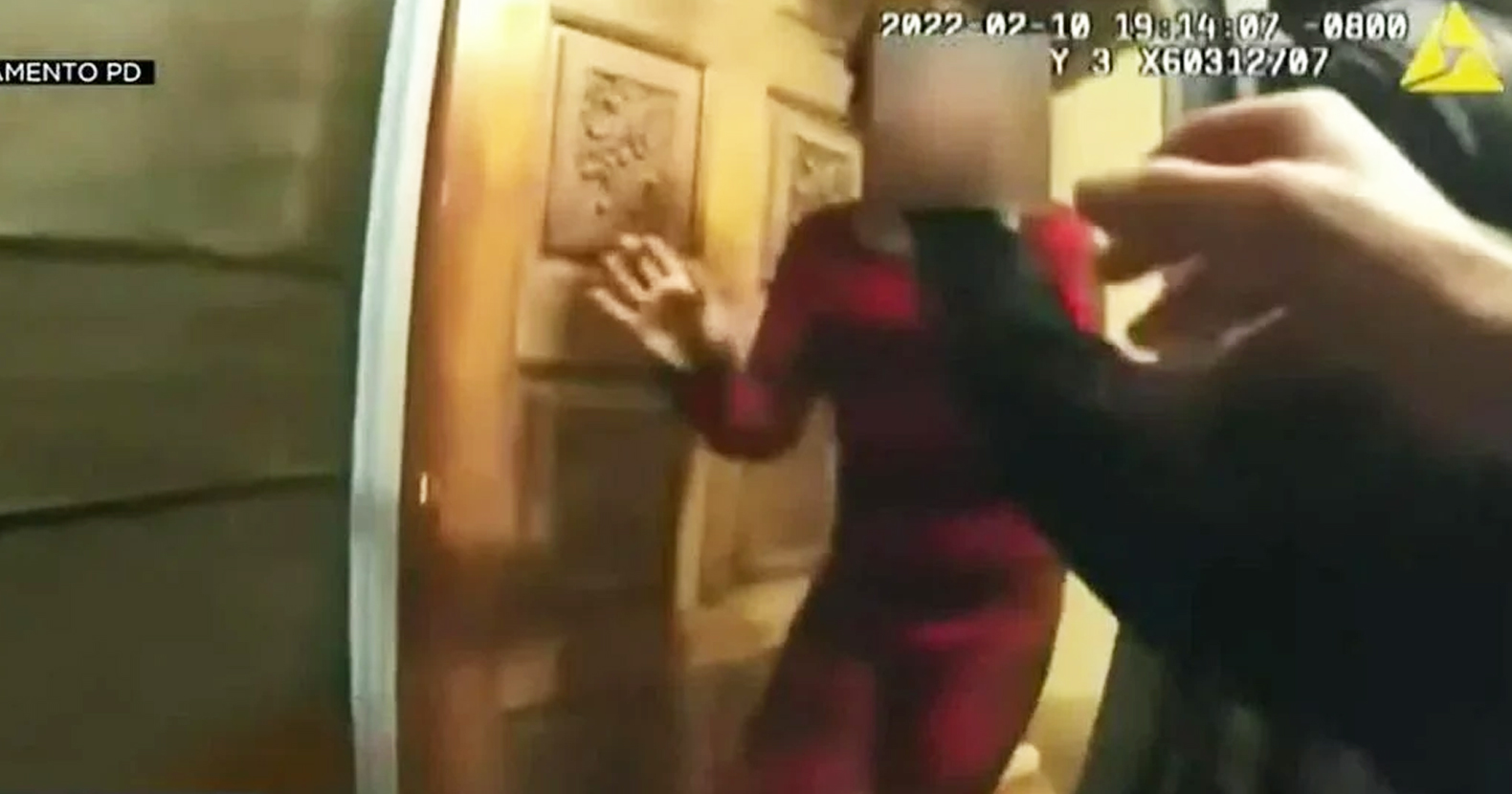 WATCH: Cops Terrorize 10yo Girl, Drag Her From Home, Handcuff Her After She Opens Door cover image