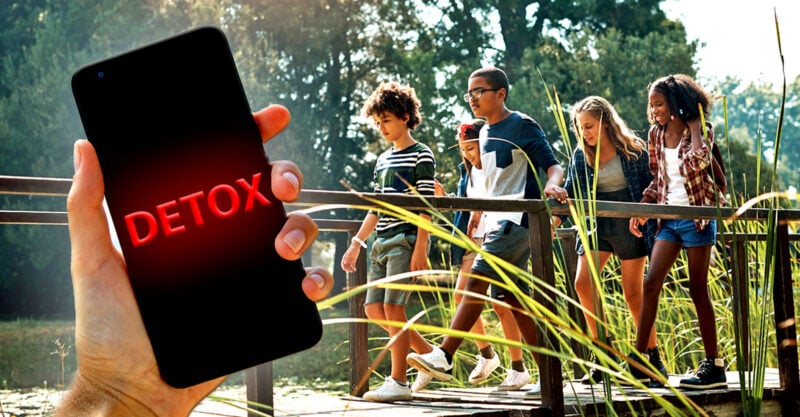 10 Teens Gave Up Smartphones for a Month. Here’s What Happened cover image