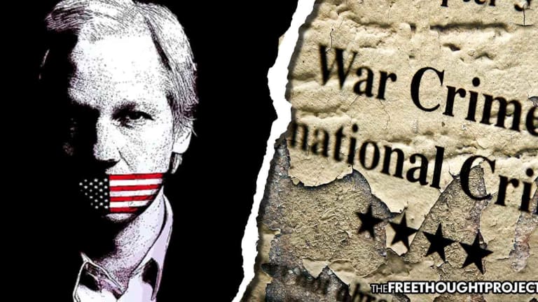As Heroes Like Assange Rot in Prison, Trump is Pardoning War Criminals Left and Right
