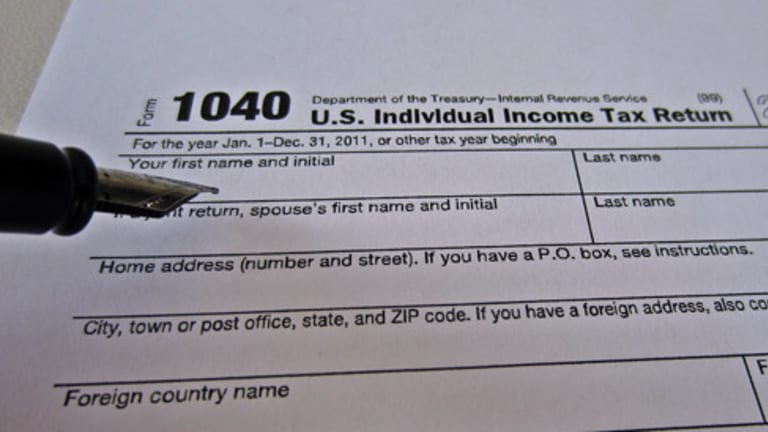 700 IRS contract workers owe $5.4M in back taxes