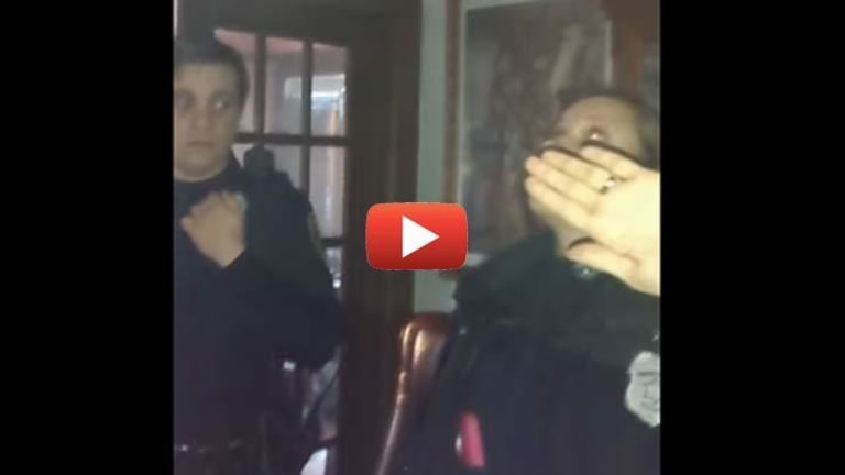 This Awesome Old Man Flexes His Rights After Two Cops Refuse to Leave his Home, He Wins!