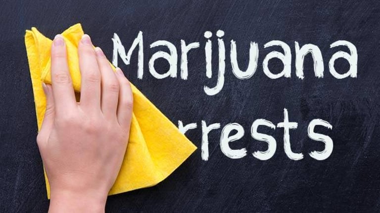 Drug War Crumbling: Oregon Begins Expunging Marijuana Convictions