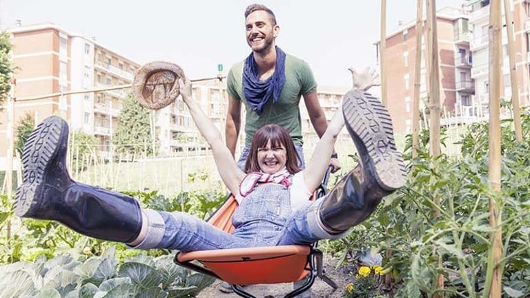 Put Down the Pills, Pick Up a Shovel -- Studies Show Gardening Makes You Happier and Smarter