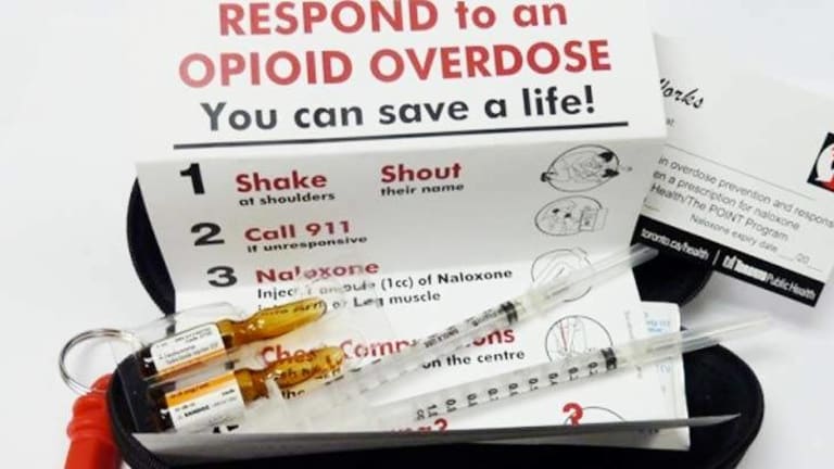 Cops 'Not Concerned with Saving Lives' Refuse Free Life-Saving Overdose Reversal Kits