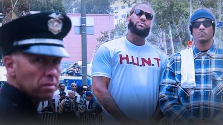 Video: Snoop Dogg & The Game Stand Shoulder to Shoulder With LA Cops to Bring Peace