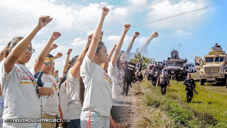 Media Black-out: Militarized Police Raid Dakota Protest To Break Up Peaceful Prayer Circle
