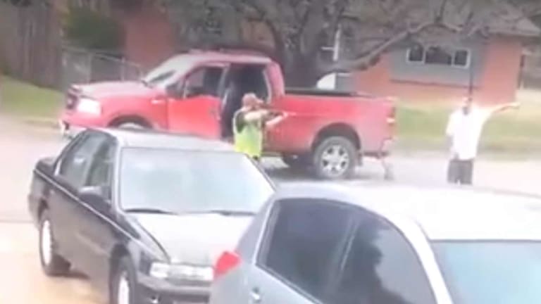Cop's Relative Murders Unarmed Man in Broad Daylight ON VIDEO—No Charges