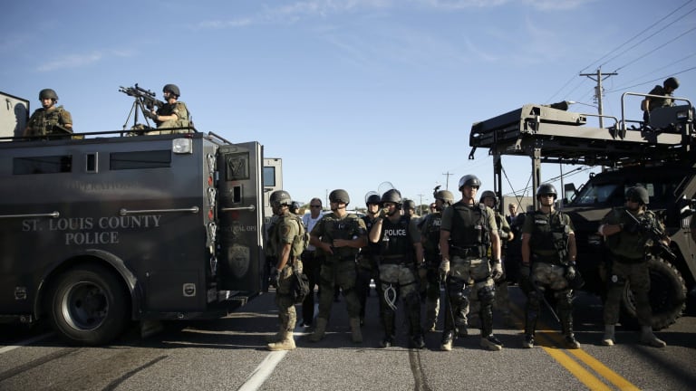 Feds Seize Control Over All Police Operations in Ferguson