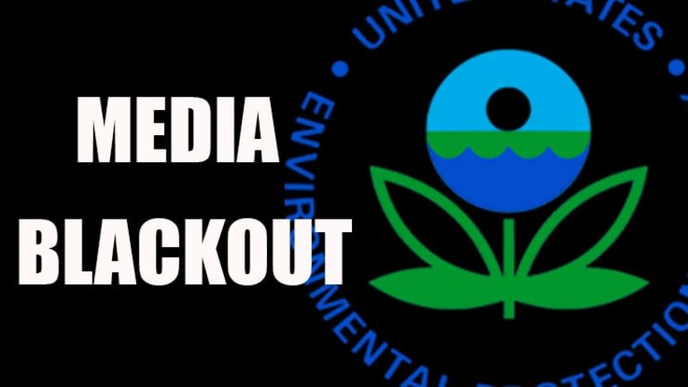 Trump Orders Media Blackout At EPA: Bans Use Of Social Media, Bars New Contracts