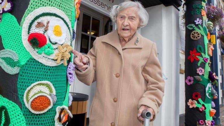 This 104-Year-Old Grandma is Making the World a Better Place, One Ball of Yarn at a Time