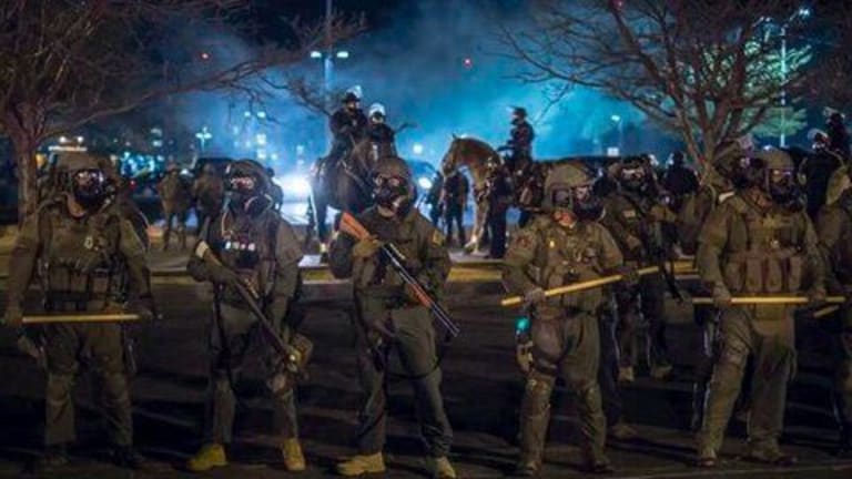 100 Seattle Cops File Lawsuit Saying They Have Constitutional Rights to Beat Down Civilians
