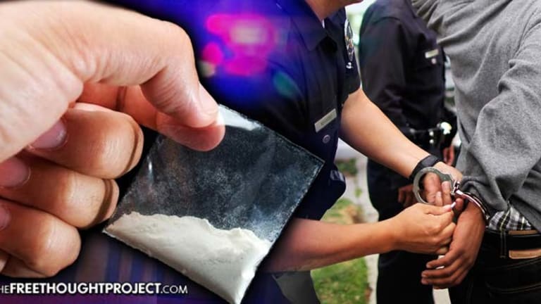 Cop Caught on Video Threatening to Kill Two Kids, Plant Cocaine on Them Gets Vacation -- Not Fired