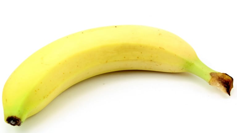 Comedian Facing Felony Charges After Officer "Feared for his Life" Over a Banana