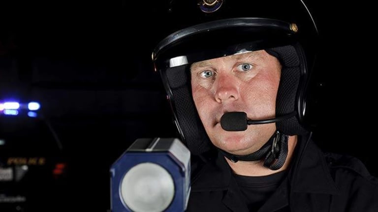 7 Simple Steps from a Cop on How to Fight Every Speeding Ticket and Win