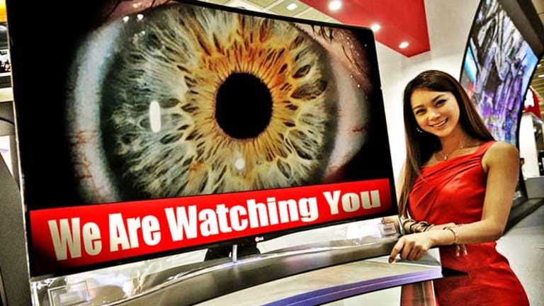 6 Dangerous Electronics & Apps Secretly Spying On You In Your Home
