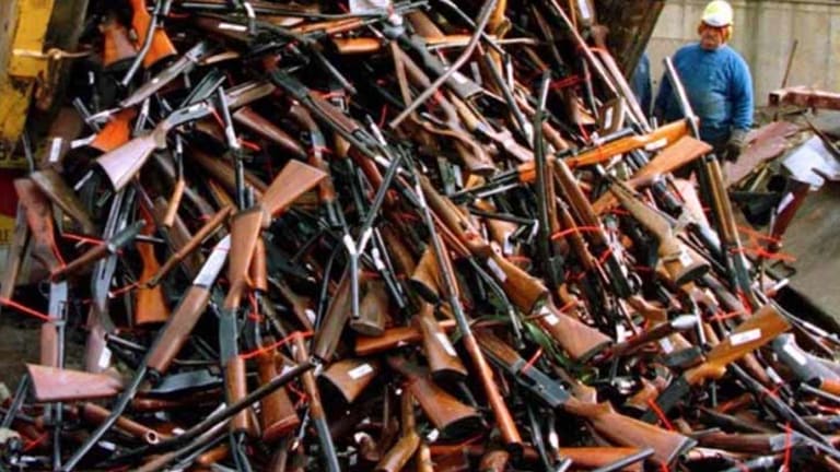 Gun Confiscation Fail: Law-Abiding Aussies Defenseless Against 260,000 Illegal Guns