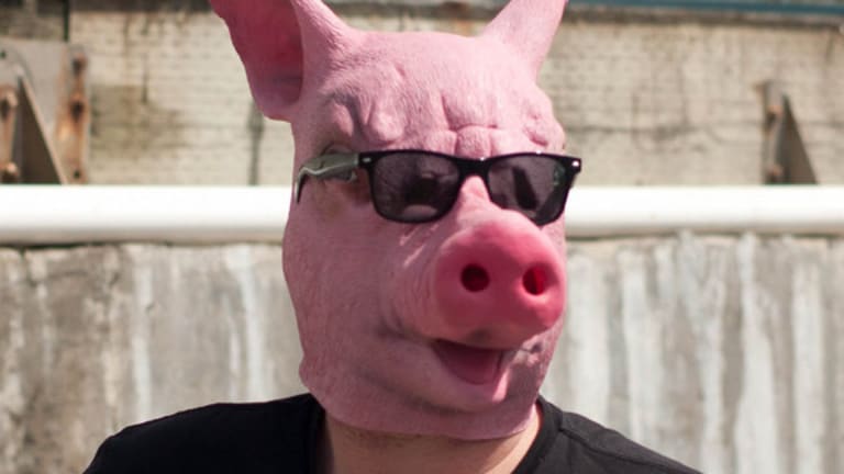 Man in Pig Mask Arrested for Impersonating Police Officer