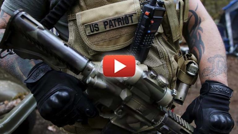 Armed Militia Takes Over Federal Building in Oregon - Call All 'US Patriots' to Arms