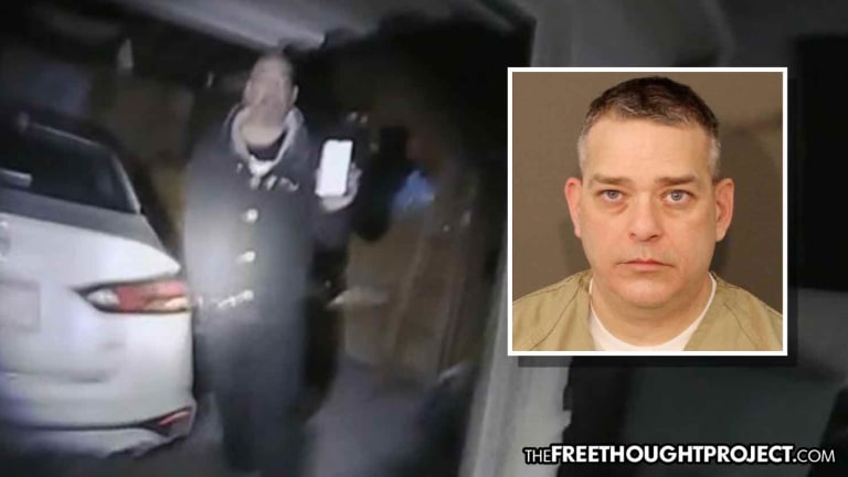 In Rare Move, Cop Charged With Murder for Executing Innocent Man for Holding a Cellphone