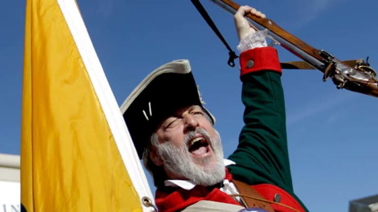 There Will Be No 2nd American Revolution -- An Armed Revolt Will Be Futile and the Govt Wants It
