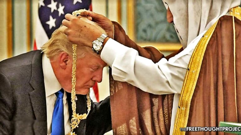Donald Trump Said Saudi Arabia was Behind 9/11, Now He's Bowing Down to Them