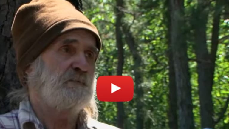 Police Evict Homeless Man From His Forest Home, His Last Request is to Watch Them Demolish It