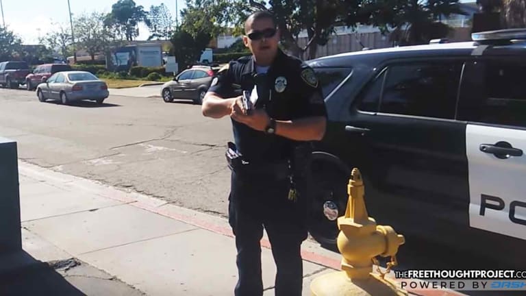 WATCH: Citizen Blows Up on Cops After Officer Threatens to Kill Him for Filming