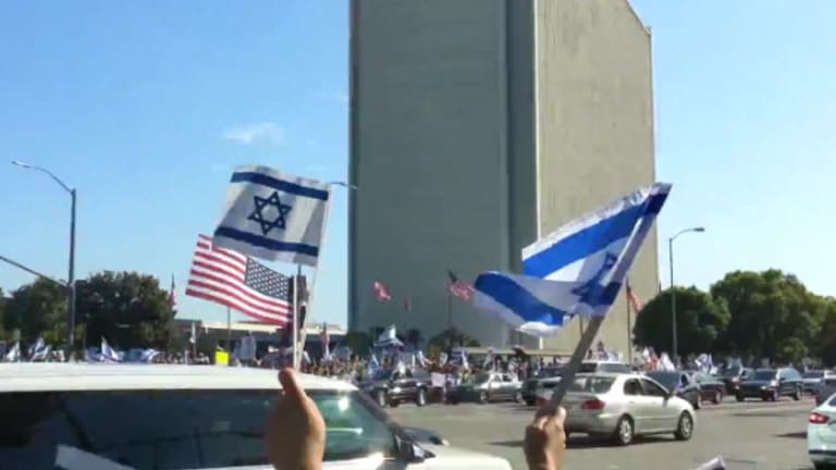 DHS Agent Opens Fire During Pro-Israel Rally