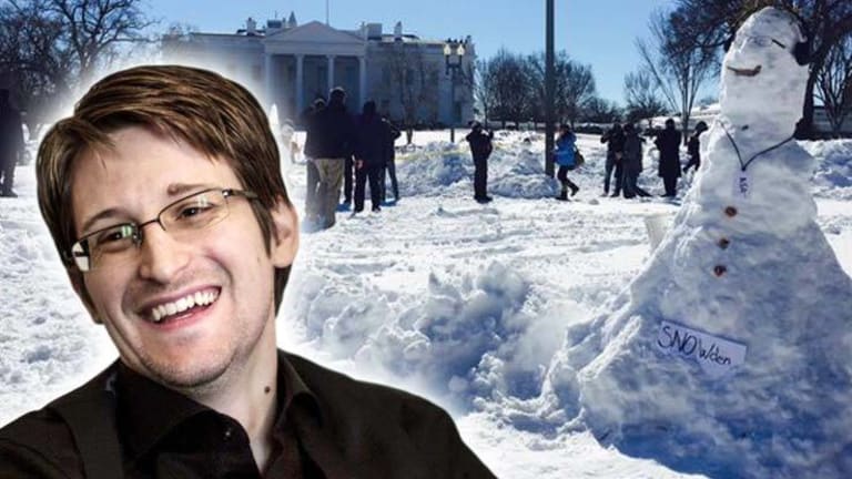 Storm Jonas Allows Edward Snowden an Opportunity to Troll the White House -- as a Snowman