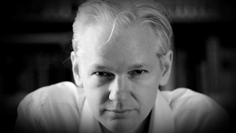 WikiLeaks Just Vowed to 'Blow You Away' in 2017 'Showdown'