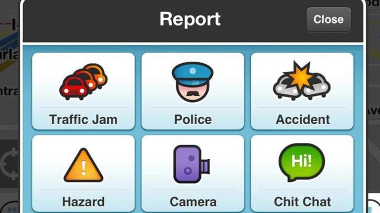 Police Want To Ban the Popular Cop-Tracking GPS App, WAZE