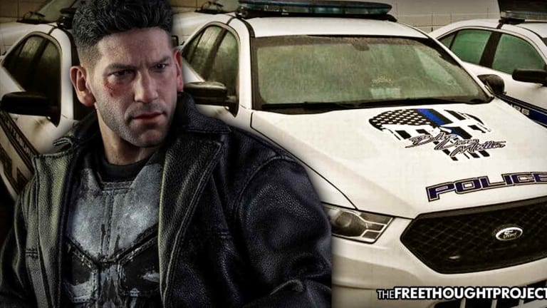 In Marvel's New Comic, The Punisher Gives "Beatdown" to Cops Who Keep Using Him as an Icon