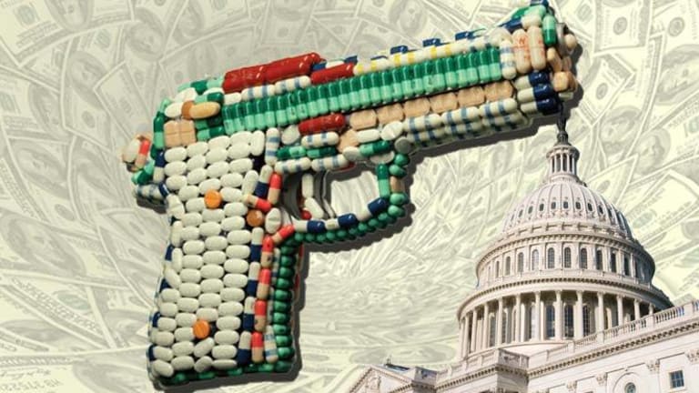 Infuriating Report Shows How Govt & Big Pharma Intentionally Break Laws to Reap Massive Profit