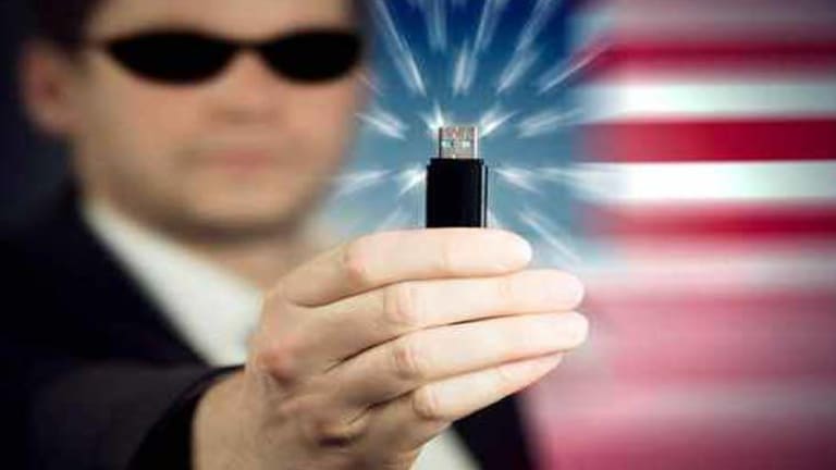 Multiple Former NSA Officials Team Up to Expose Unethical Behavior of FBI, NSA And DOJ