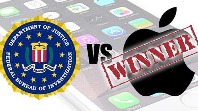 BREAKING: Apple Wins Showdown! FBI Accesses iPhone Without Forcing a Backdoor