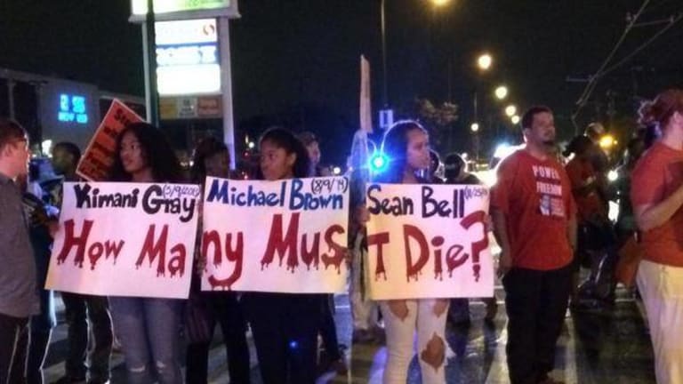 Washington, DC protesters block streets in Michael Brown solidarity march