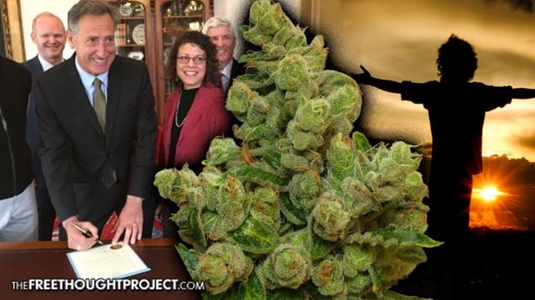 'Drug War has Failed' Governor to Pardon Thousands of People Convicted for Pot
