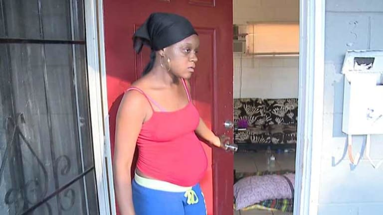 Cops Raid Wrong Home, Assault Pregnant Mom in Front of Her Toddler