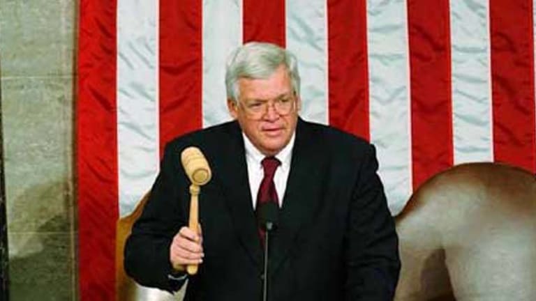 Fmr US House Speaker Facing Only 6-months in Jail for Molesting 5 Children and Covering It Up