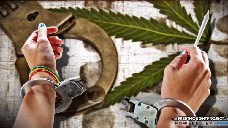 New York City Mayor Disobeys Feds—Orders NYPD To Stop Arresting People For Smoking Pot