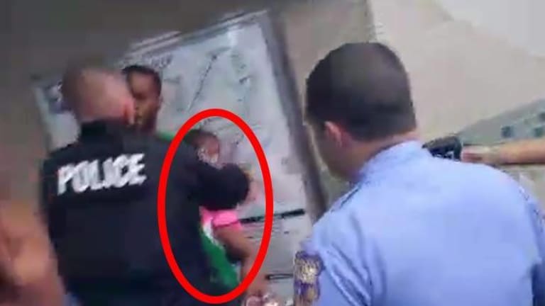 Shocking Video Allegedly Shows Police Arrest Man for Not Paying the Fare for His 4-yo Daughter
