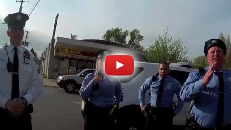 VIDEO: 50-Year-old Man Flexes His Rights as He's Swarmed by Cops For Legally Open Carrying