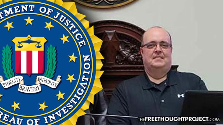 Cop Shoots FBI Agent Who Was Arresting Him for Conspiracy Against the Constitution