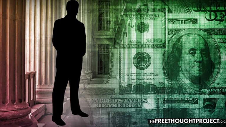 Poll: 70% of Americans 'Angry' at Political System for Only Serving Insiders With Money and Power