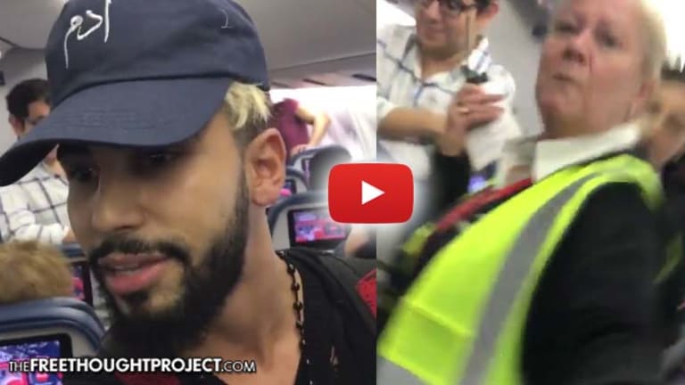 Video Allegedly Shows Youtuber Kicked Off Delta Plane for 'Speaking Arabic'