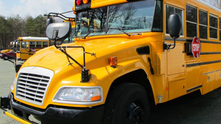 County fixes traffic cams to school buses