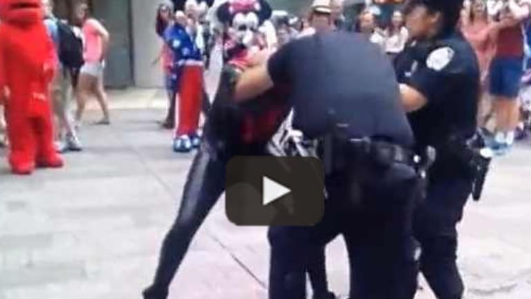 Spider Man vs. NYPD Cops Caught on Camera