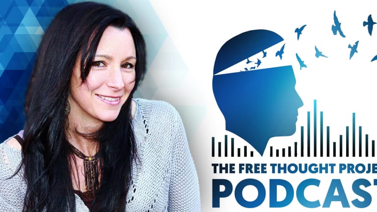Podcast — Dayna Martin — Unraveling The Authoritarian Parenting Paradigm & The Unschooling Solution
