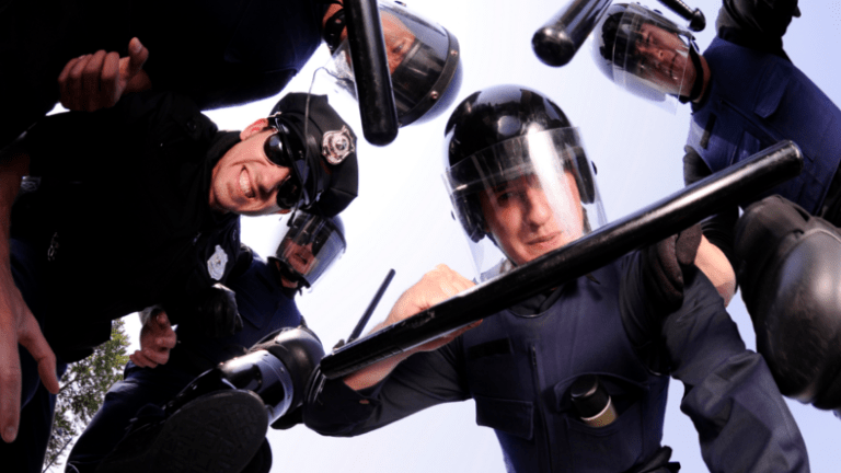 Police Officer: "Reckless Reporting" is Why Americans Don't Trust Cops, Not Their Misconduct