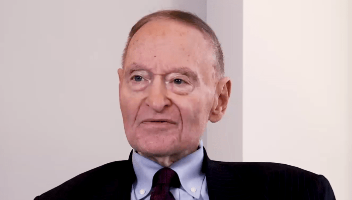 Steven Hoffenberg is the former chairman of Towers Financial Corporation, a debt collection agency, that he used in a Ponzi scheme. He was the owner of the New York Post. The firm collapsed in 1993, and in 1995 Hoffenberg pleaded guilty to bilking investors out of $475 million. The SEC considered his financial crimes as “one of the largest Ponzi schemes in history” prior to Bernie Madoff’s crimes a decade later.